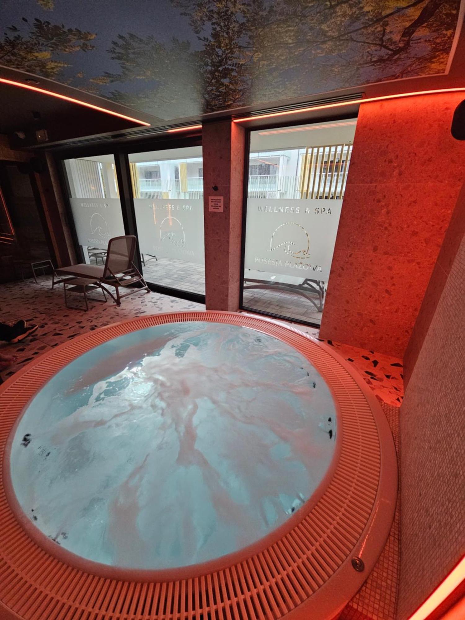 Luksusowy Apartament Przy Plazy Гжибово Екстериор снимка
